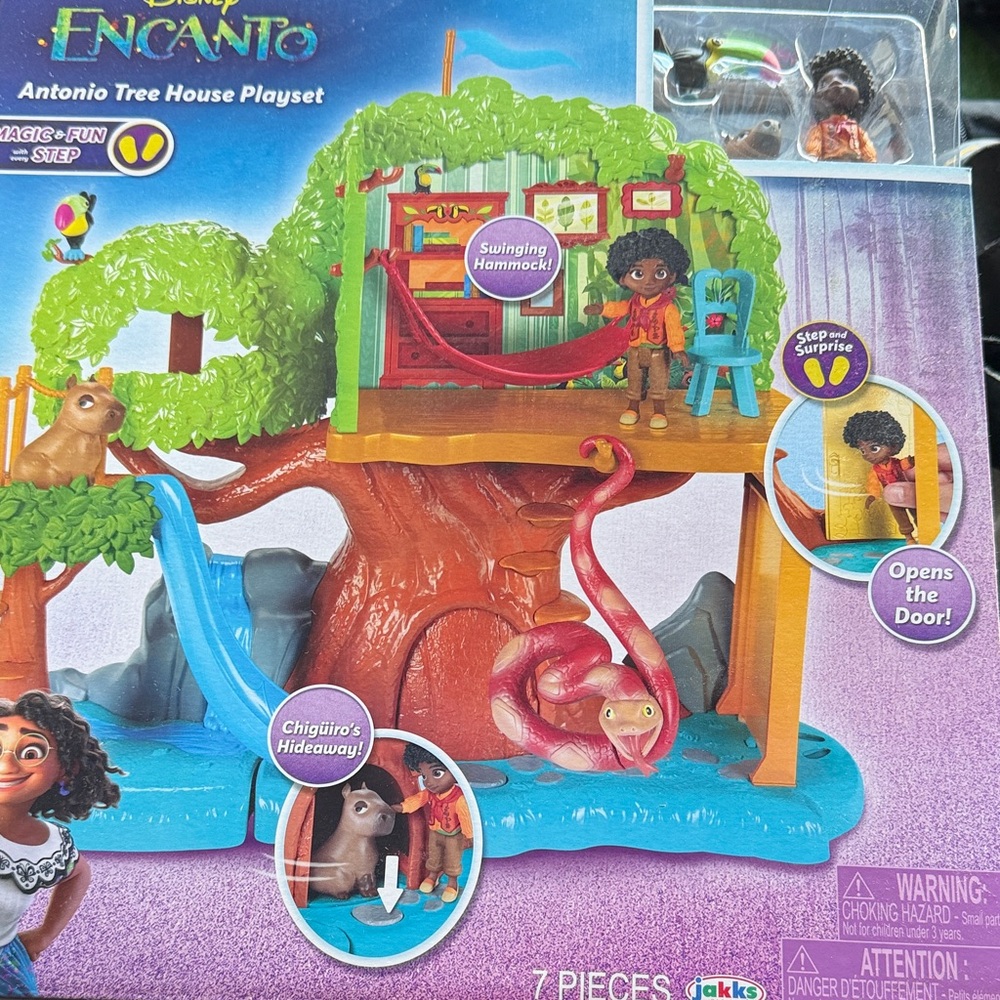Disney Encanto Antonio's Vibrant Tree House Playset